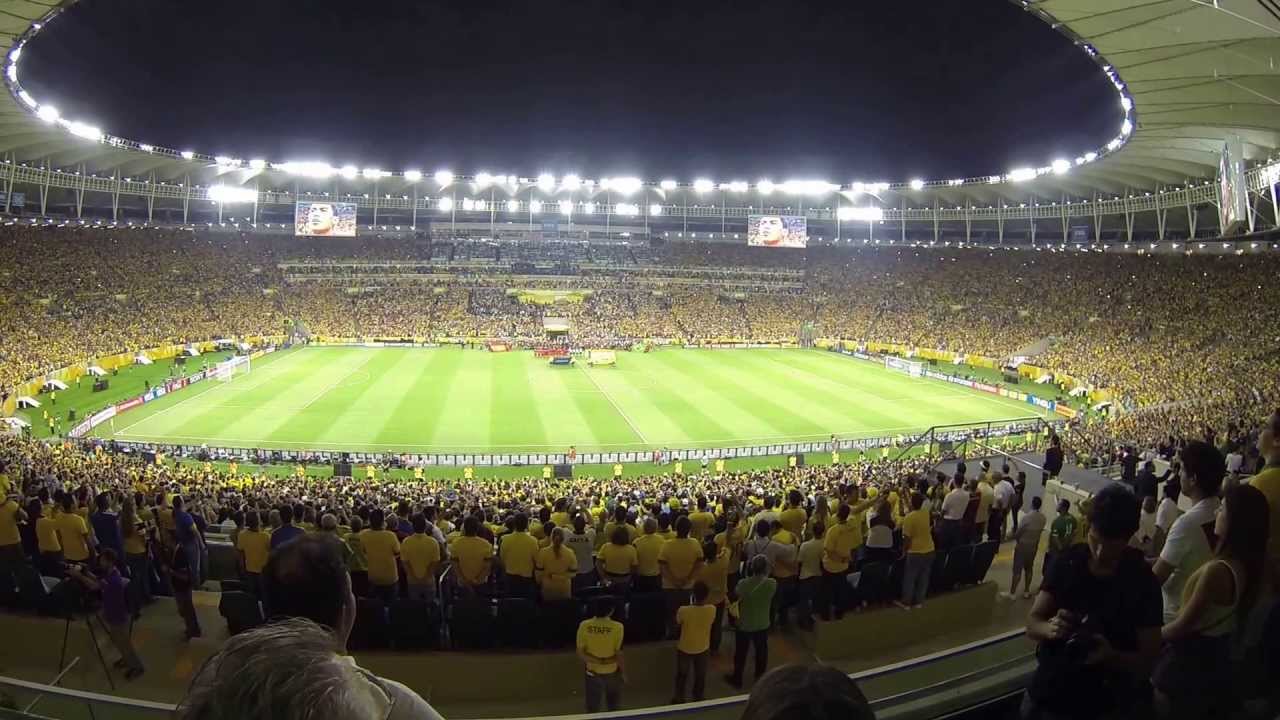 Hino Nacional Brasileiro - Jogo Brasil x Espanha Maracanã ...