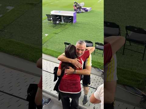كل سنة وانت أطيب و أحن حد فى الدنيا طول عمرك رافع راسي انا فخورة اني بنتك شكرا على وجودك فى حياتي