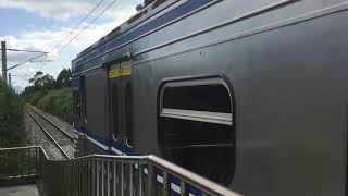 4534次區間車大富站開車