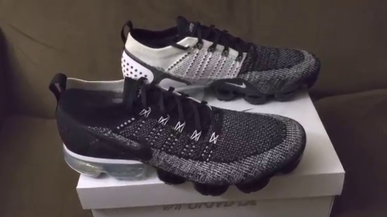 vapormax flyknit 2 black white