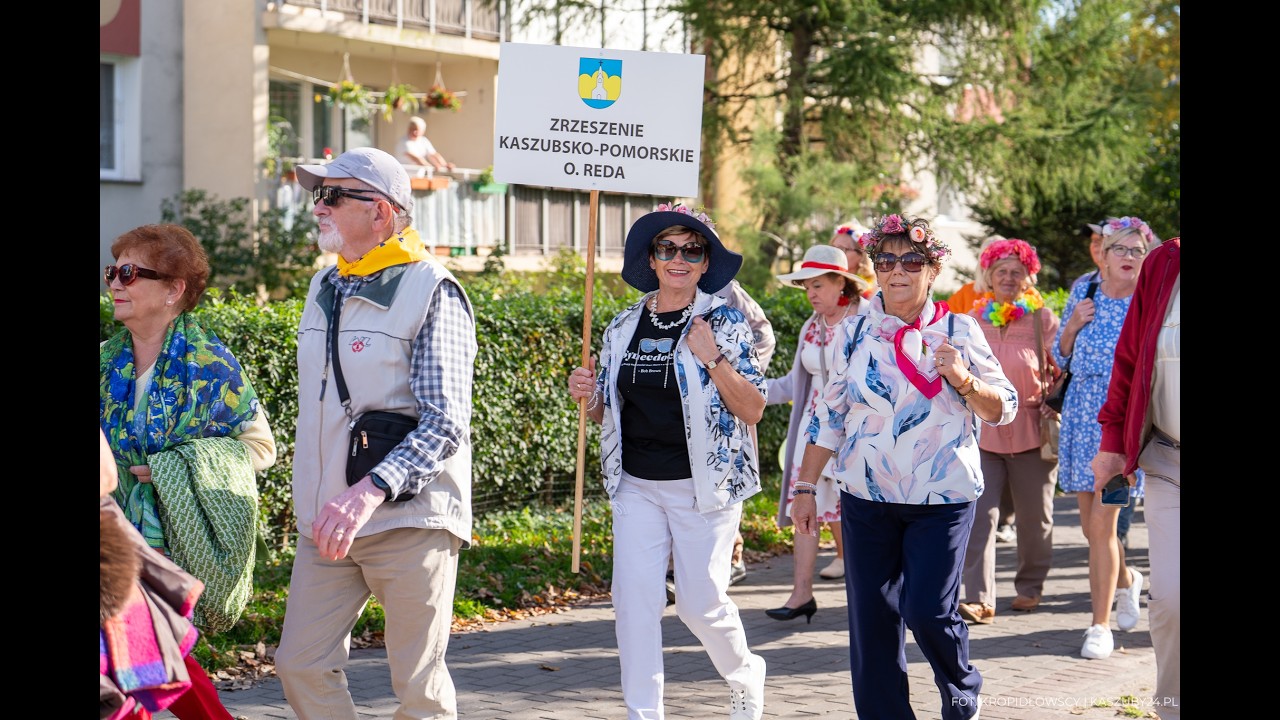 Reda. Senioriada 2026 z korowodem, koncertem i potańcówką w Fabryce Kultury