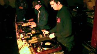 Skratchpad LA 11 22 11 Final Scratch Session of the night featuring John Beez