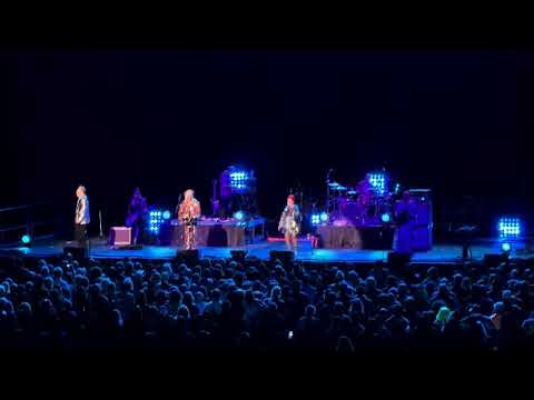 Planet 🌏 Claire - The B-52’s Live at Climate Pledge Arena in Seattle, Washington 9/25/2026
