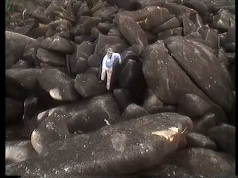 Video: Mysterious Black Mountain Of Australia - Kuku Nyungkal - Alternative View