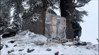 Download Lagu The Strong Blizzard Hit My Cabin — Real Survival in Extreme Cold MP3