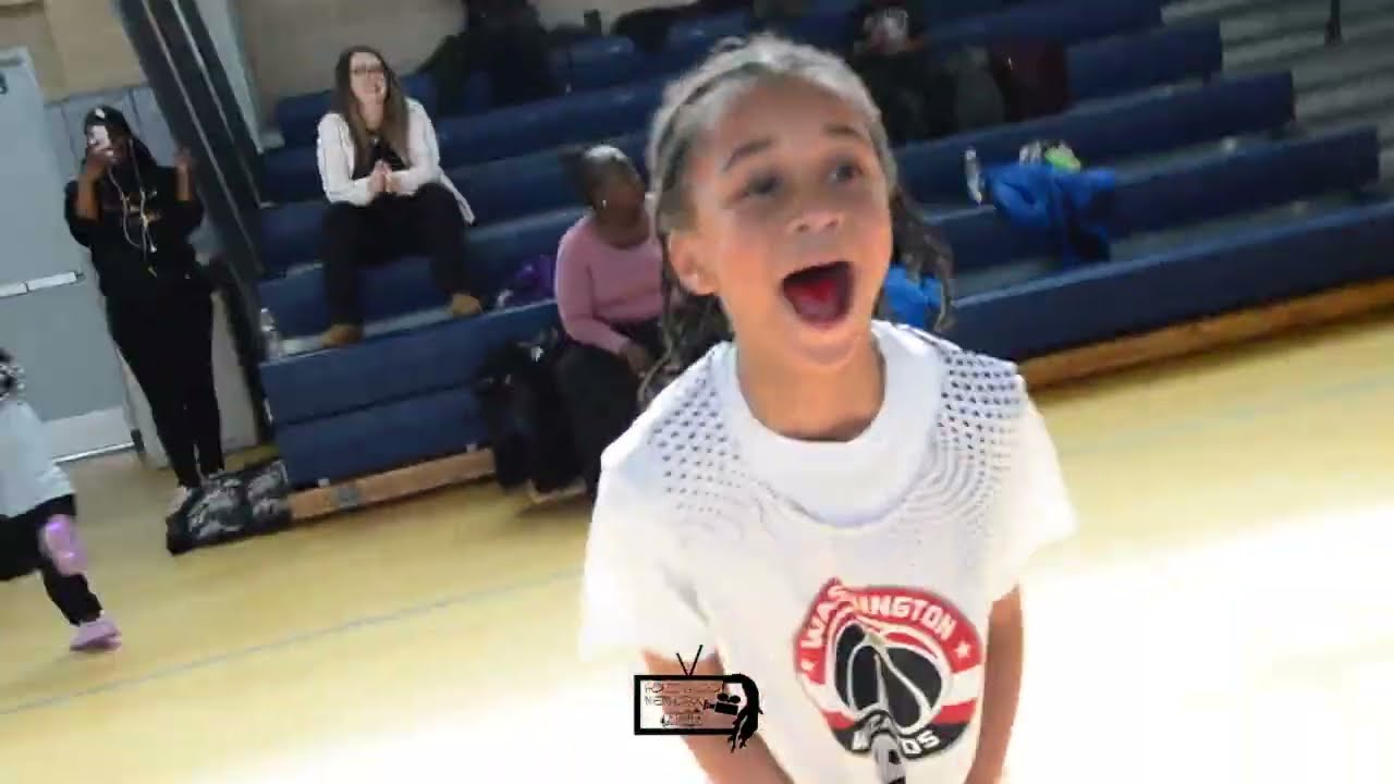 Динвуд против Тринидада (8U)