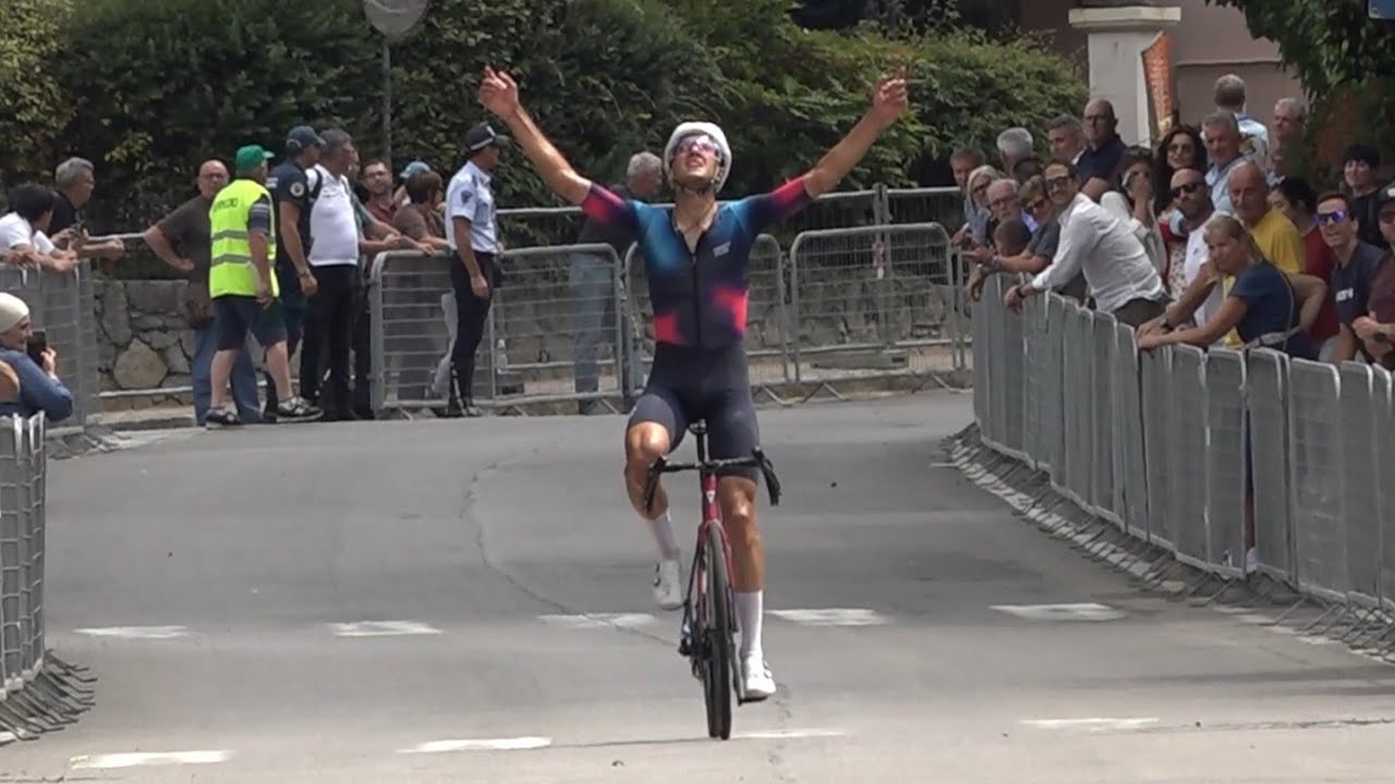 Mattia Gaffuri (Swatt Club) vince la Pessano - Roncola 2025