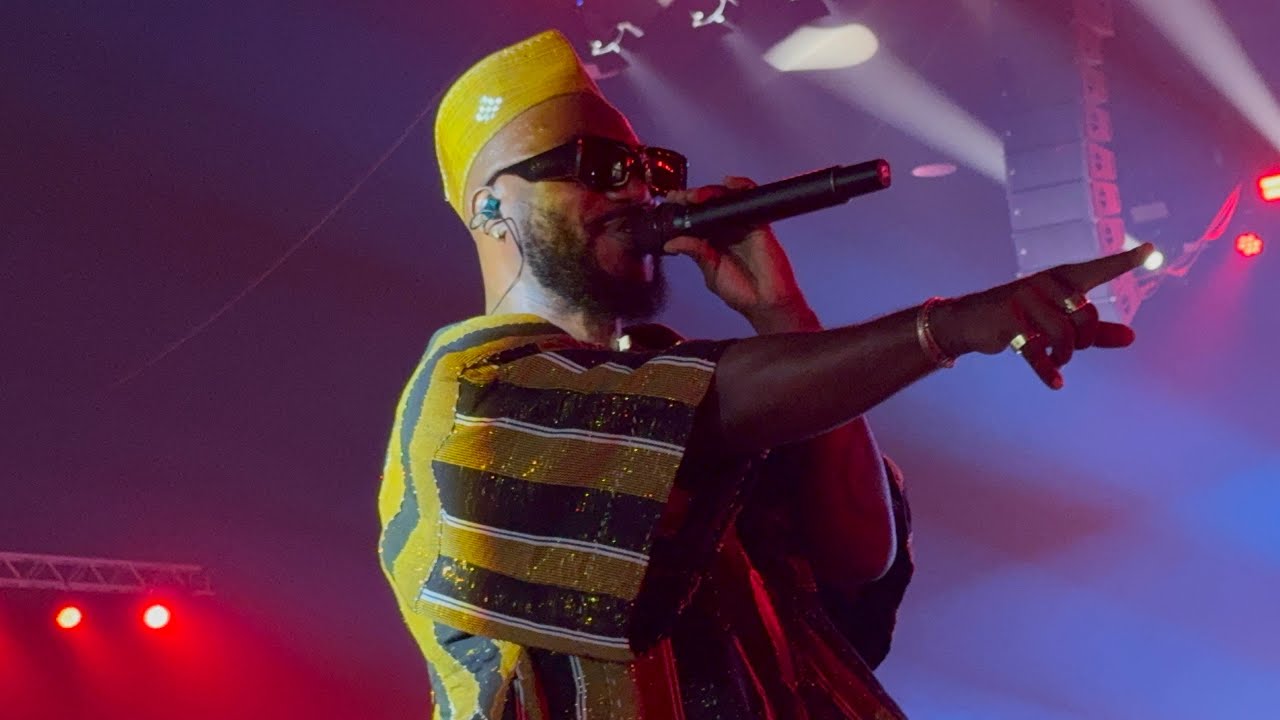 Kwabena kwabena full performance at vitamilk love ❤️ night 