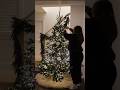 Decorate my Christmas tree with me 🎄♥️ #christmas #christmasdecor #vlogmas #homedecor
