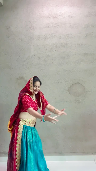 Mishri Ko Bagh Laga De | Seema Mishra 💃🏻#trending #shorts #ytshorts