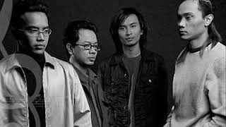 Exsits Ezad   Rahasia Pohon Cemara