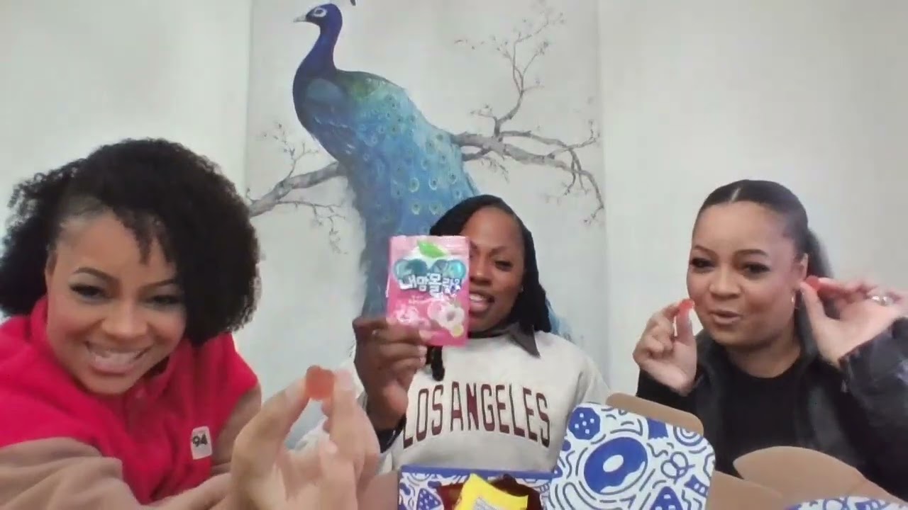 Korean Snacks Taste Test @universalyums8986