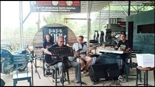 Latihan lagu Badut ( Iwan Fals )...di MB Metamorfosa