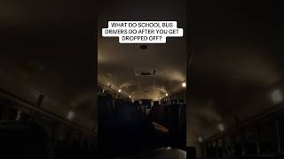 SLAPEN IN EEN SCHOOLBUS!