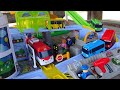 Tayo the little bus toylets play with a spinning rail toy chibi train titipo also runs 