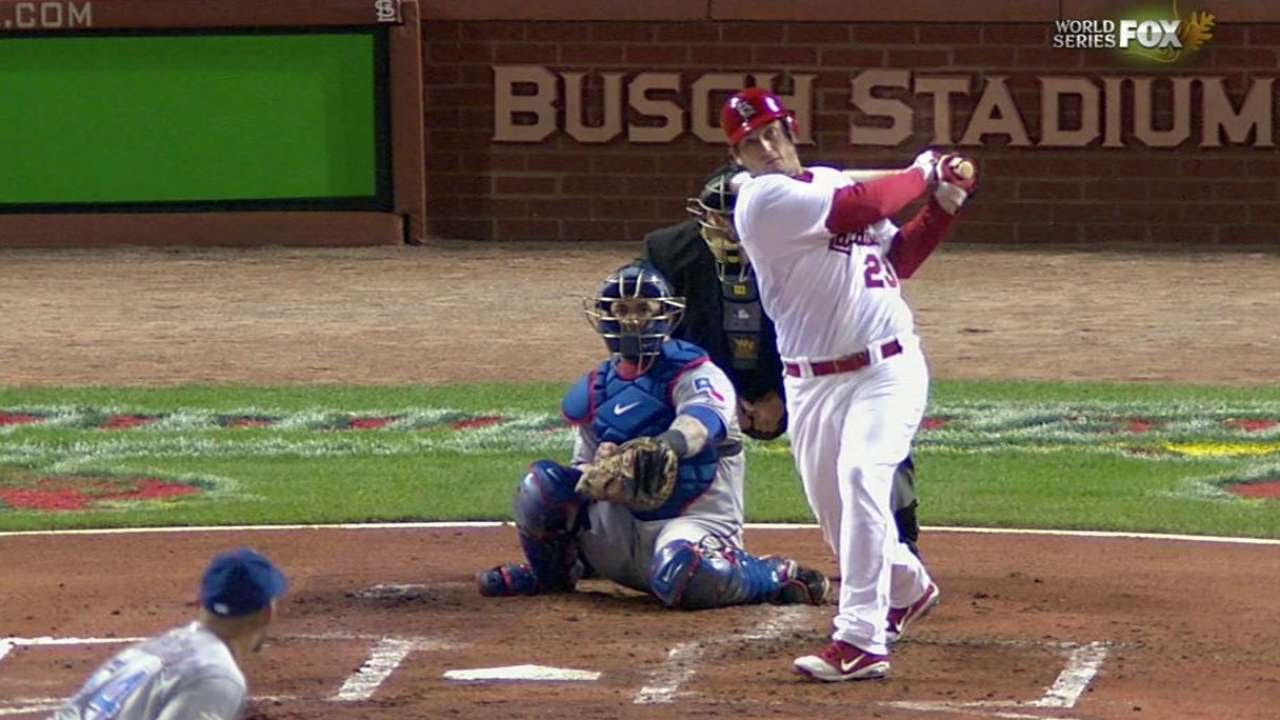 WS2011 Gm6: Hamilton homers to take the lead in 10th 