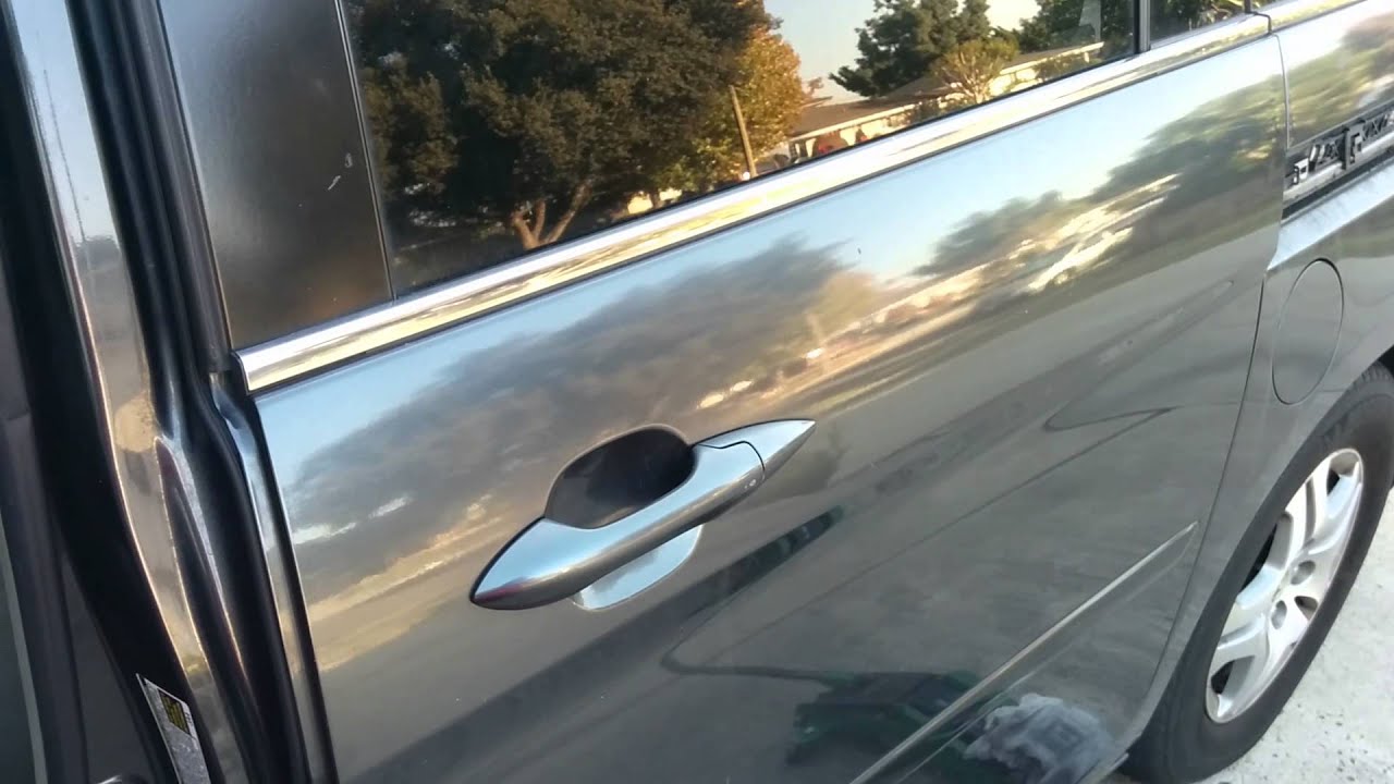 Honda Odyssey power sliding door problem - YouTube