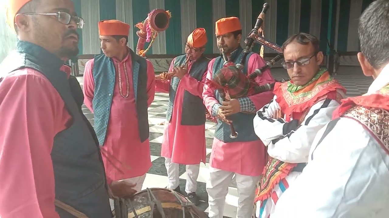 उत्तराखंड बैंड बाजा हिंदुस्तान का मशहूर बैंड बाजा# धार्मिक# बैंड बाजा # उत्तराखंड # दिन 🙏🌹🙏