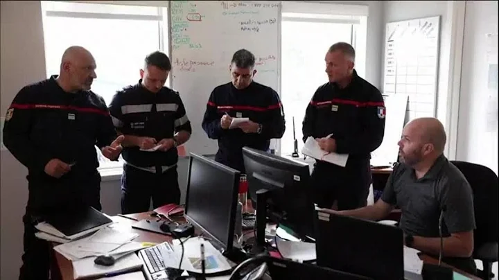 Intensifying Canadian wildfires could last 'all summer', minister warns • FRANCE 24 English