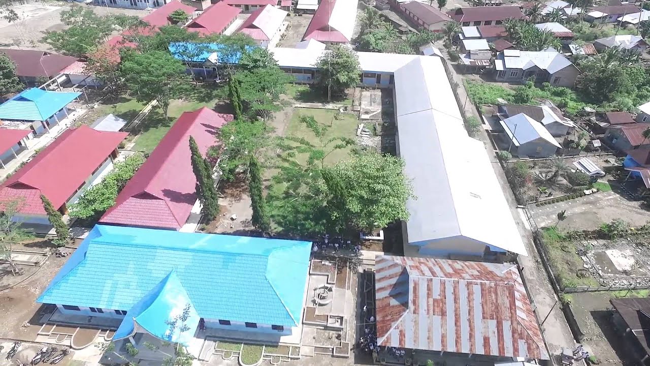 Phantom 3 DJI Drone - SMKN 1 Lembah Melintang Pasaman Barat