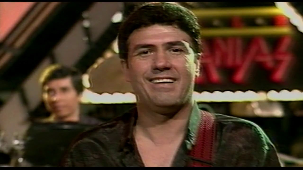 Alberto Tosas - Enganchados El negro pachanguero en vivo en telemanias.