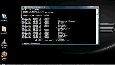 How to use file paths in the Windows Command Prompt
