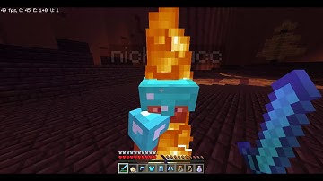 ExtremeCraft Hacker in PvP once again +/