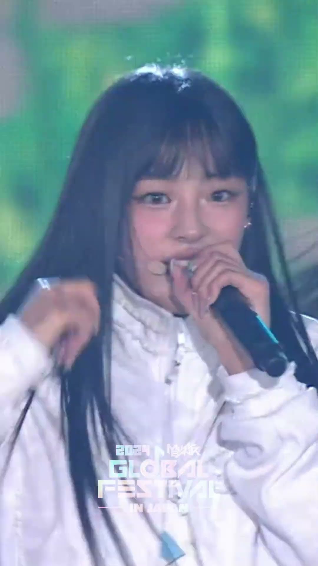 How Sweet - NewJeans #HowSweet #NewJeans 뉴진스 #Shorts #MusicBankinJapan | KBS WORLD TV