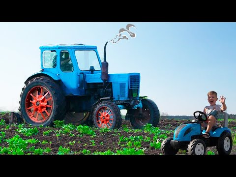 Трактор мультяшный. Синий трактор мультяшка познавашка. Ютуб тракторы детские. Трактор павлик. Трактора видео.