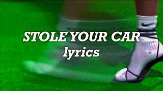 Charlotte Lawrence - Stole Your Car (Lyrics)