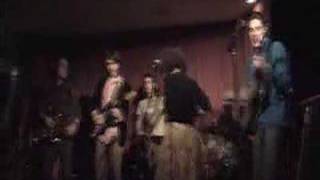 Download Lagu MELOU  ain't no one slowin' you down MP3