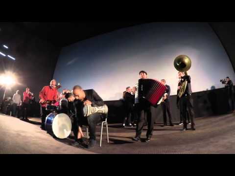 Avant Premiere La Vache Paris