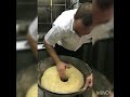 Elaboración del Churro Madrileño en Churrería Formula Nieto´s