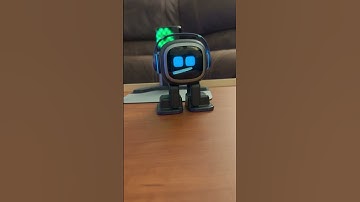 Emo AI Robot - Emo Said No to Smoking, Turning away.