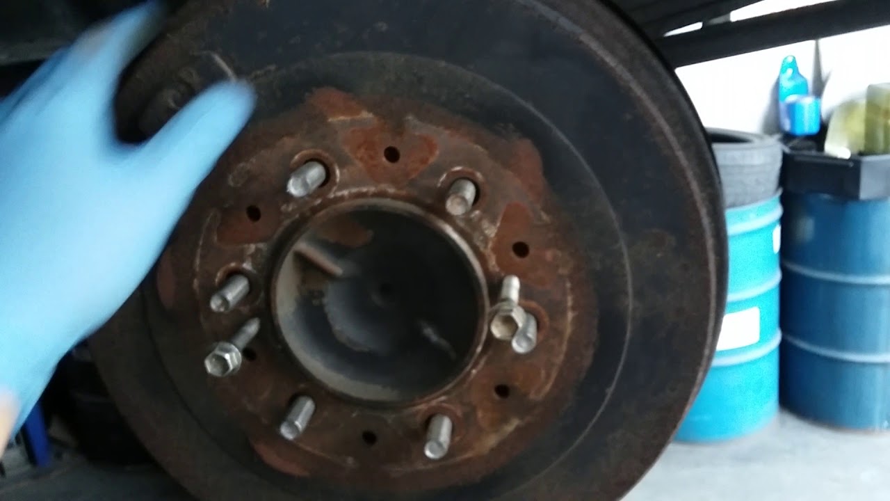 00~06 Toyota Tundra / Rear brake serviced for clean up & adjust - YouTube