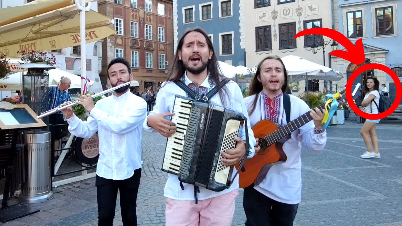 Лемківська пісня лунає у центрі Варшави - Ай доле моя доле