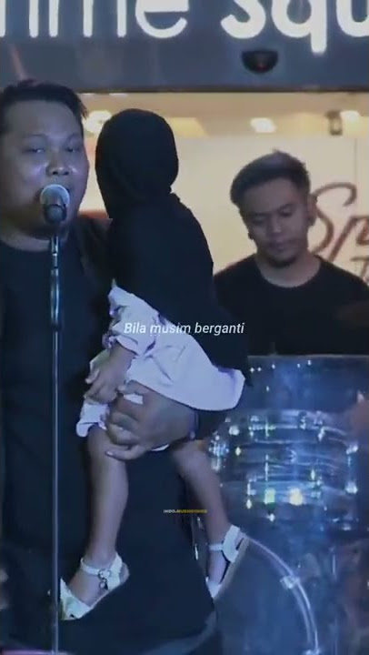 Lirik Lagu Surat Cinta Untuk Starla || Virgoun      #storywa#liriklagu#suratcintauntukstarla