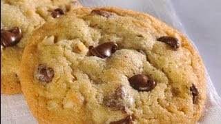 BEST CHOCOLATE CHIP COOKIE RECIPE!