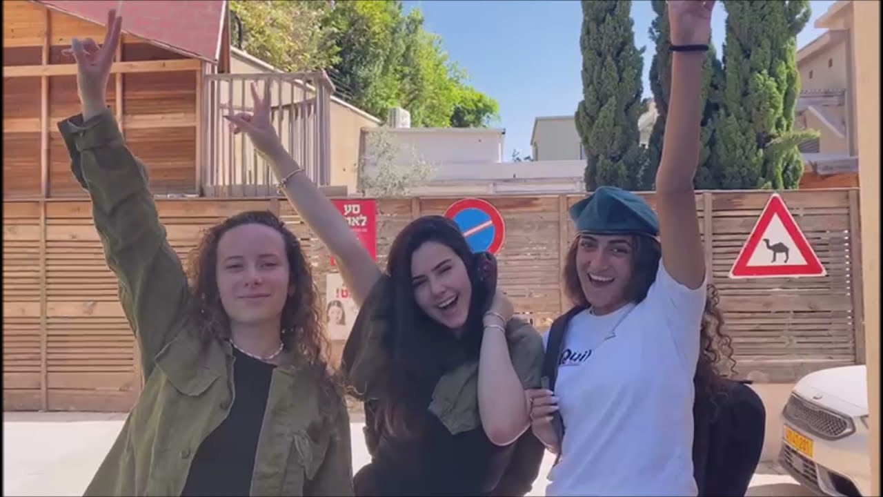 מה את עושה שנה הבאה?? שמיניתשפאביה אולפנת השומרון אורט אלקנה