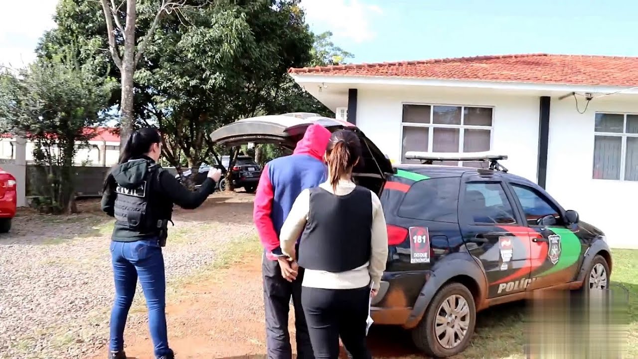 suspect handcuffed and arrested by female police officers. - YouTube