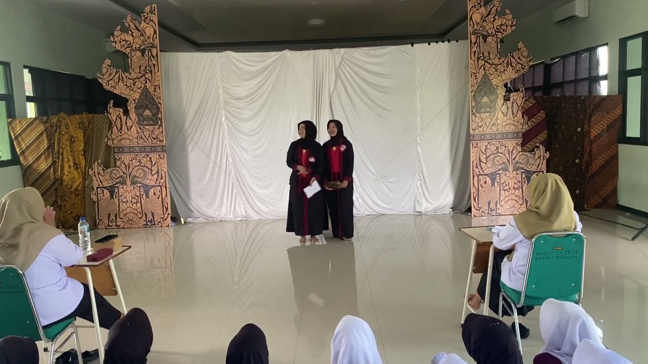 UJIAN PRAKTIK BAHASA JAWA KELAS Xll 3 SMAN 1 Badegan “ANDE-ANDE LUMUT”