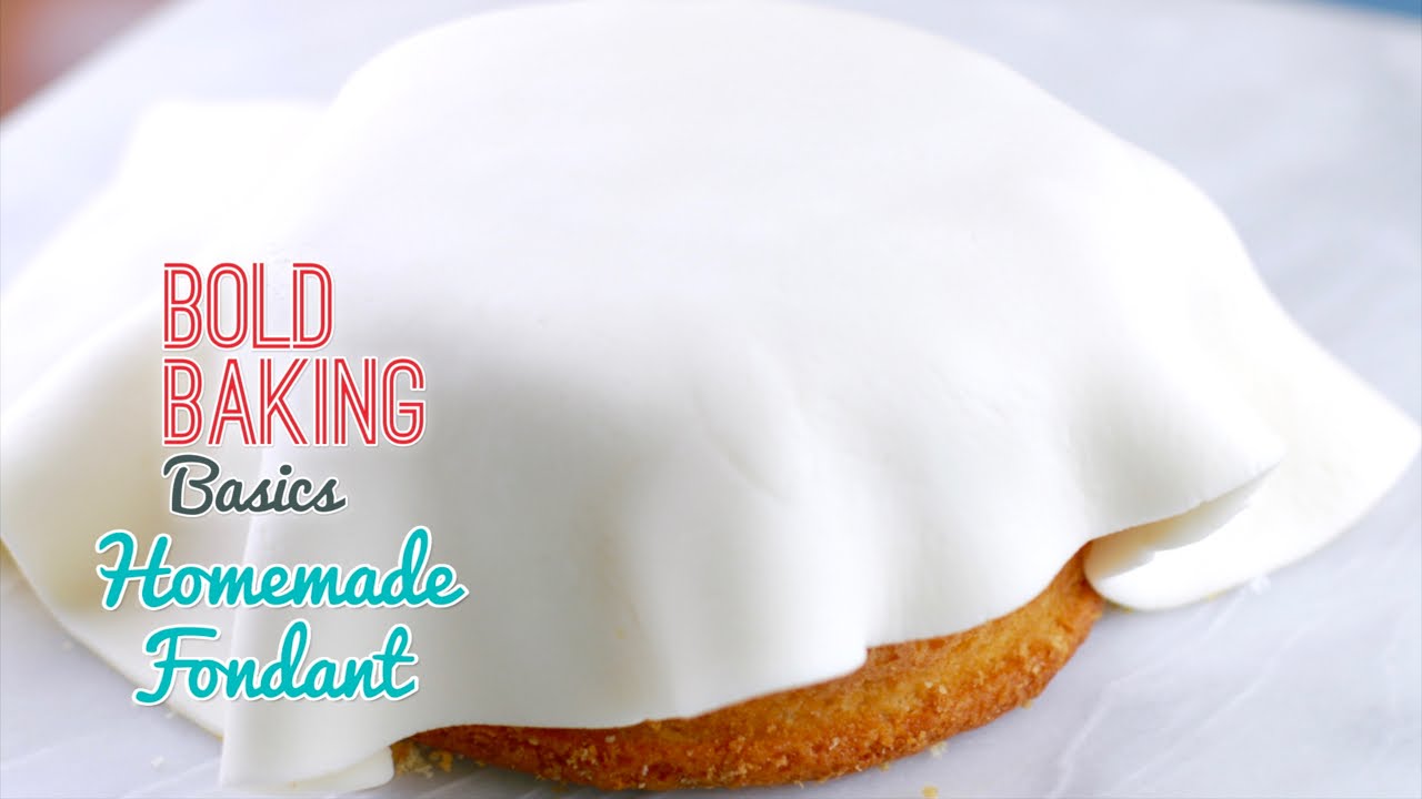 How To Make Rolled Fondant Recipe (With Video)