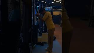 Work-Life Balance: A 9 to 7 Job vs Gym Discipline?#gym #youtubeshorts