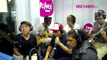 T-FIVE - Yang Terindah LIVE at FRIDAYKUSTIK