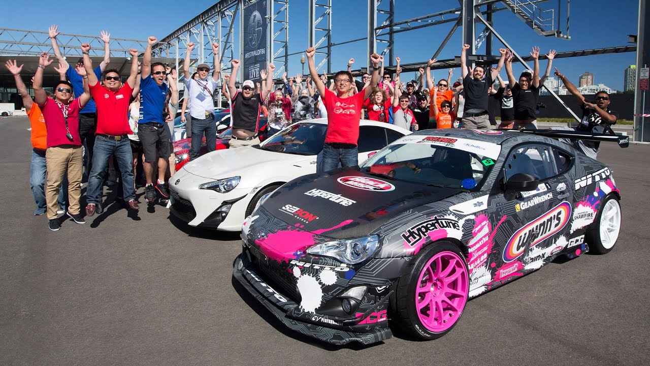 Fans Celebrate Toyota 86 Cult Sports Car