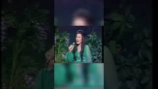 Celebrity Loretta Lynn sings Conway Twitty's "Hello Darlin'" Profile