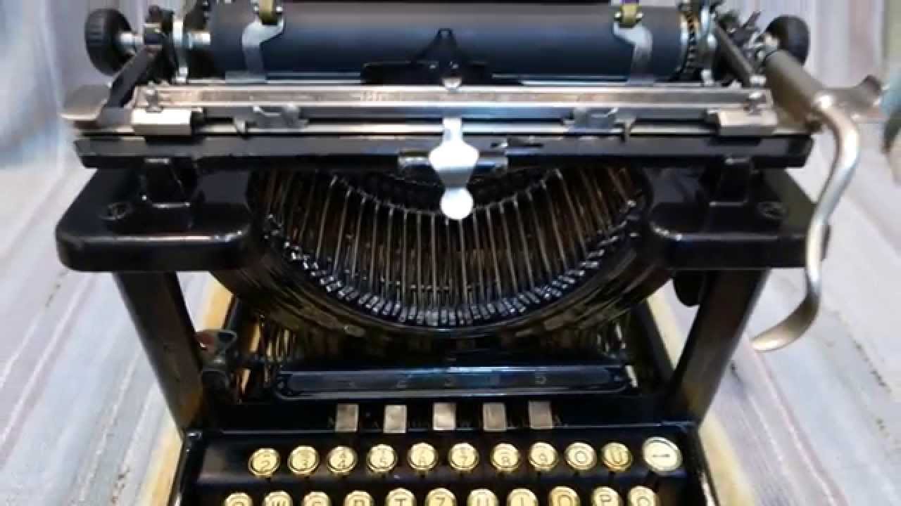 Remington 10 typewriter. - YouTube