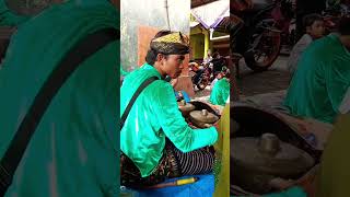 Download Mp3 Akang suling senior GTJ emang beda ygy.. #gendangbeleq #lombok #gending #short Gudang lagu Download Mp3 Akang suling senior GTJ emang beda ygy.. #gendangbeleq #lombok #gending #short