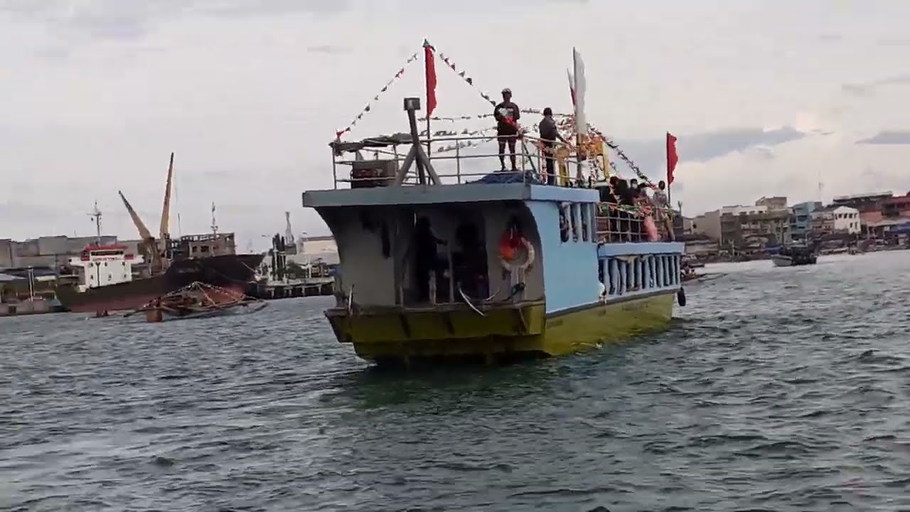 PINAS VLOG/ SANTO NINO de TACLOBAN MOTORCADE & PLUVIAL PROCESSION