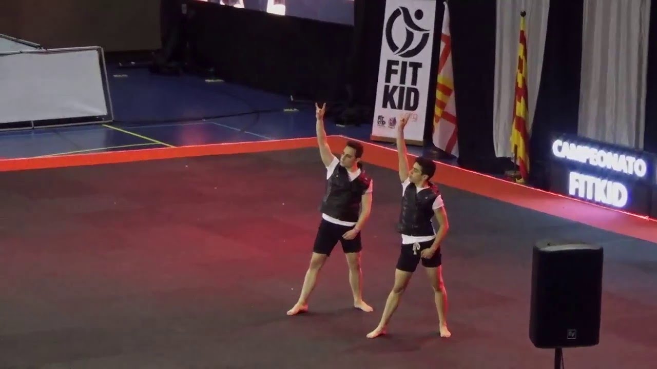 Campeones de España de Fitkid duo adultos BUNKAY